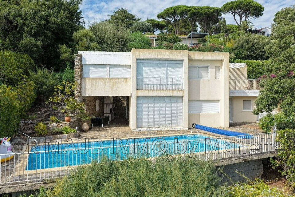 Maison à LA CROIX-VALMER