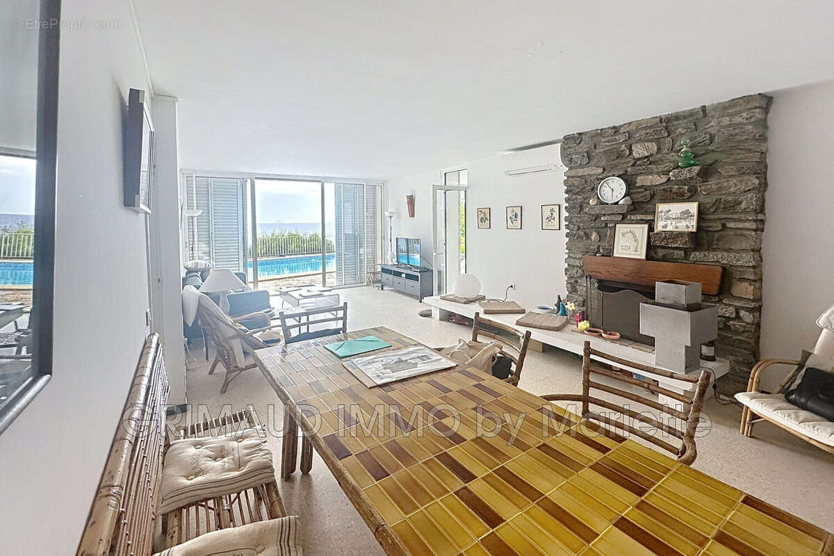 Maison à LA CROIX-VALMER