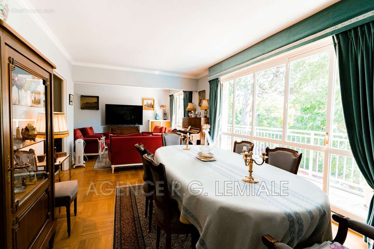 Appartement à MAISONS-LAFFITTE