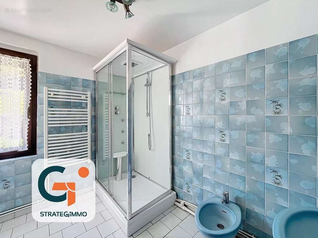 Maison à PERRIERS-SUR-ANDELLE