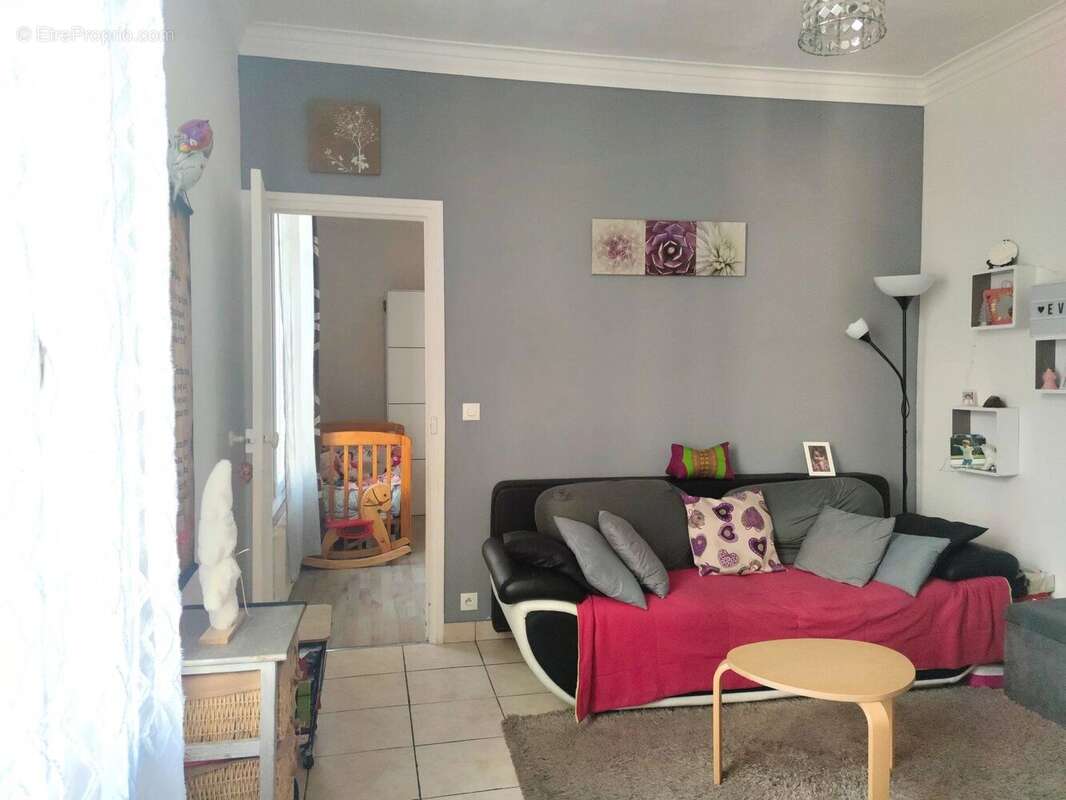 Appartement à COLOMBES