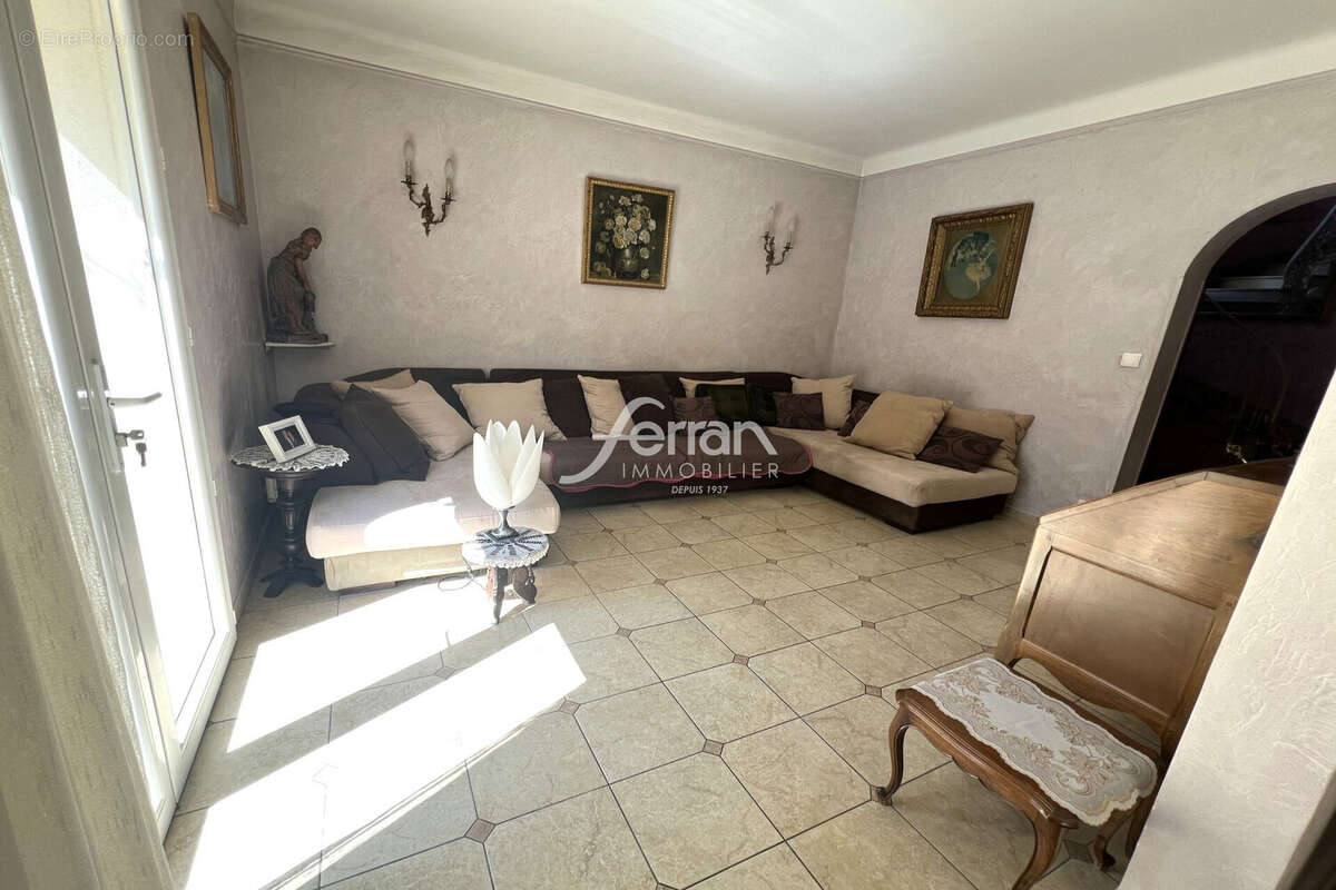 Maison à DRAGUIGNAN