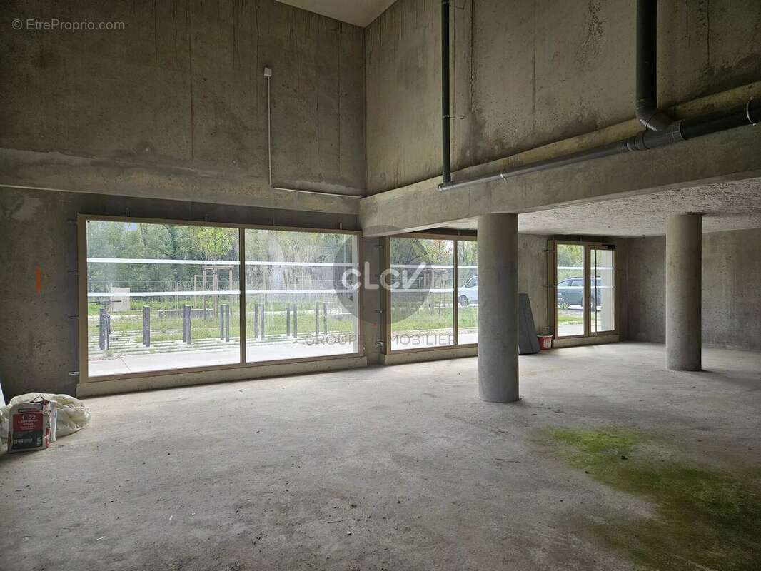 Commerce à LA MOTTE-SERVOLEX