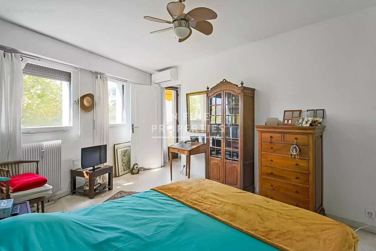 Appartement à LE CANNET