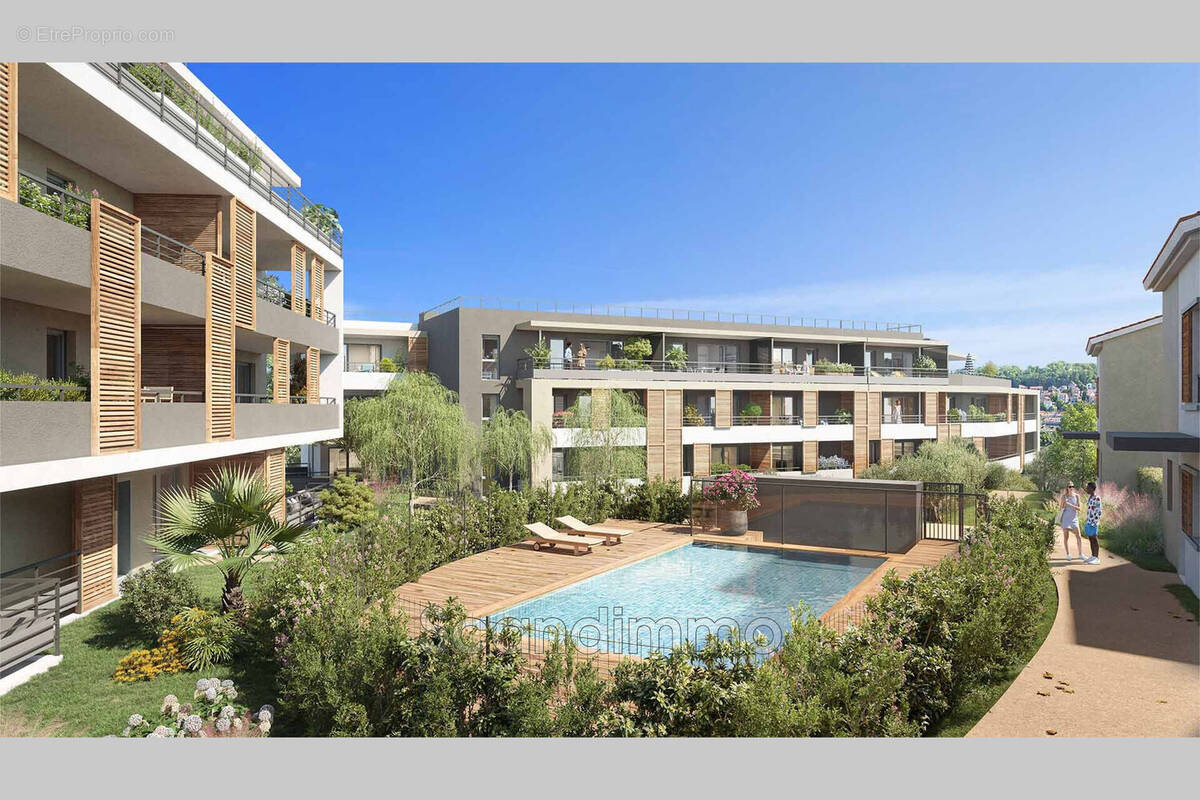 Appartement à SAINT-LAURENT-DU-VAR