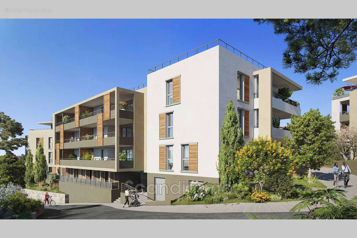 Appartement à SAINT-LAURENT-DU-VAR