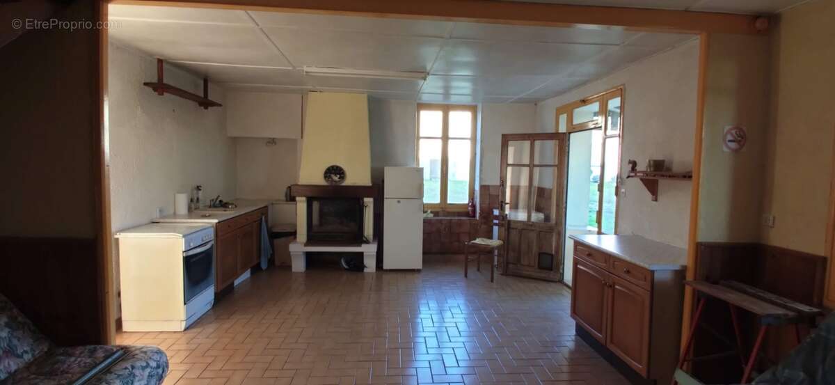 IMG_20211123_161236.jpg - Maison à CHEF-BOUTONNE