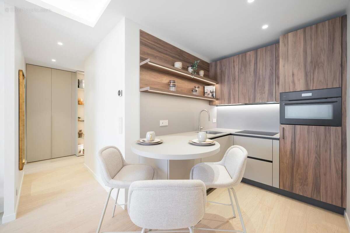   - Appartement à NICE