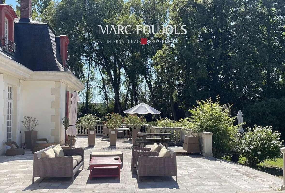 Maison à FONTAINEBLEAU