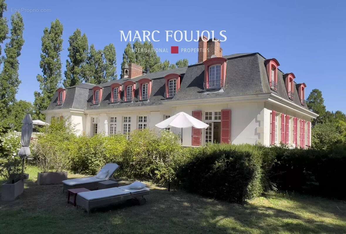 Maison à FONTAINEBLEAU