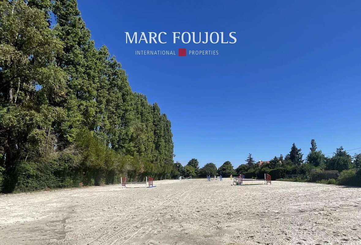 Maison à FONTAINEBLEAU