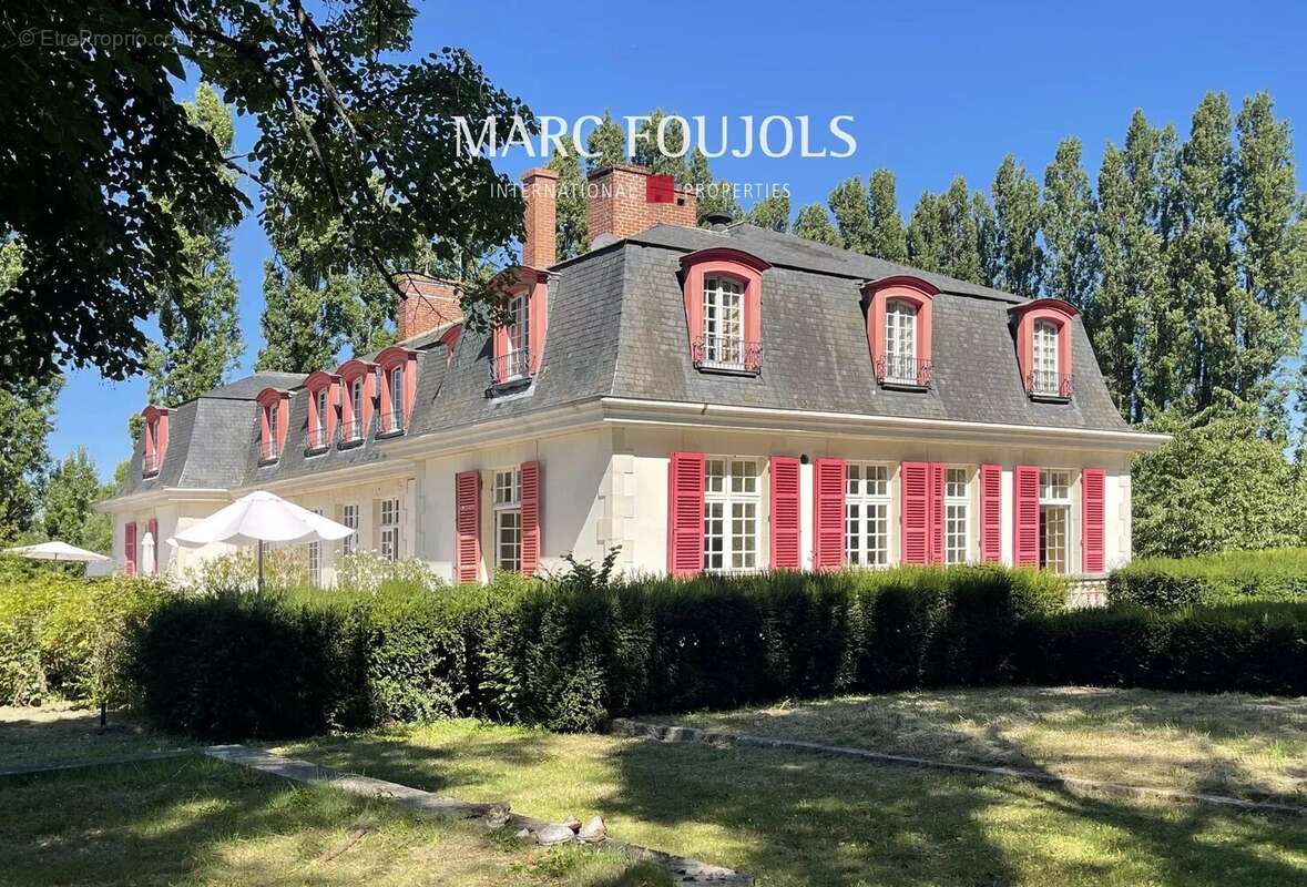 Maison à FONTAINEBLEAU