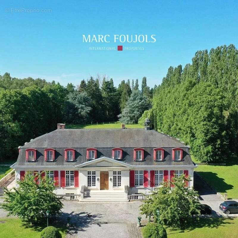 Maison à FONTAINEBLEAU