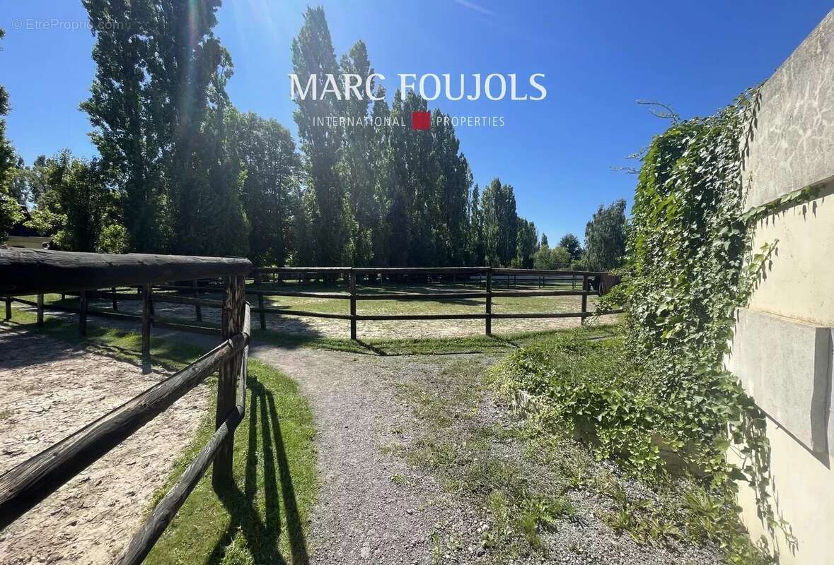 Maison à FONTAINEBLEAU