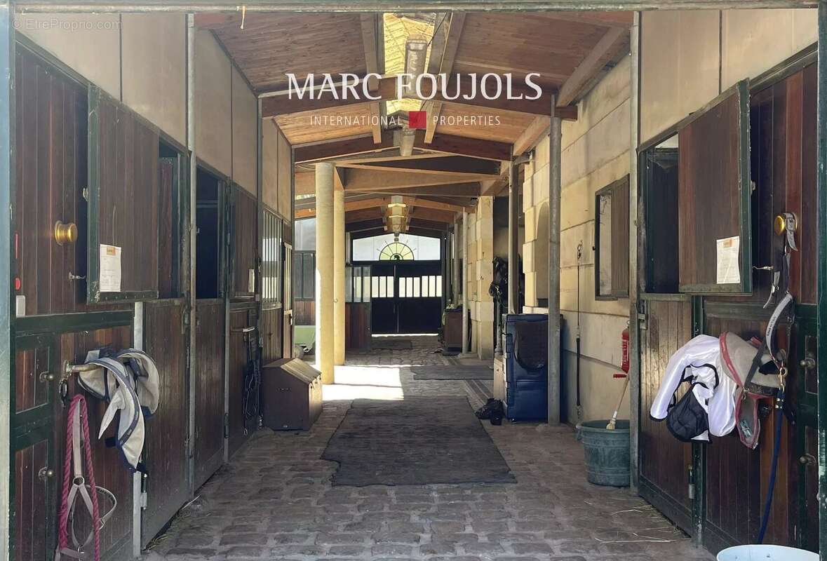 Maison à FONTAINEBLEAU