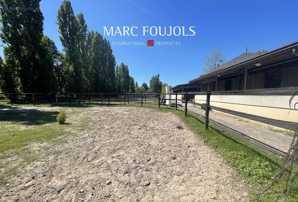 Maison à FONTAINEBLEAU