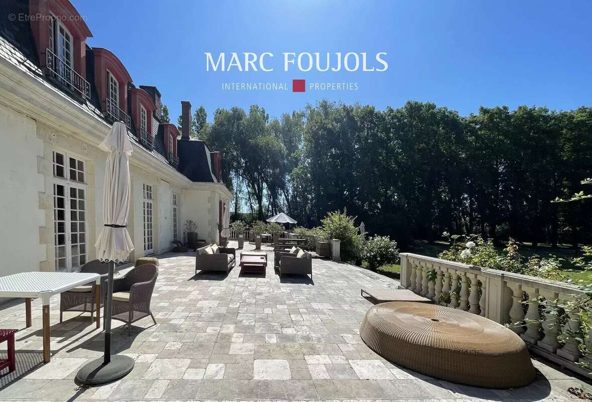 Maison à FONTAINEBLEAU