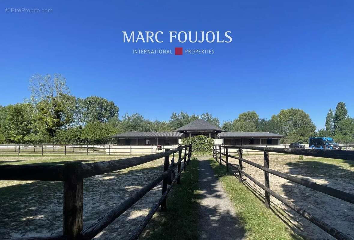 Maison à FONTAINEBLEAU