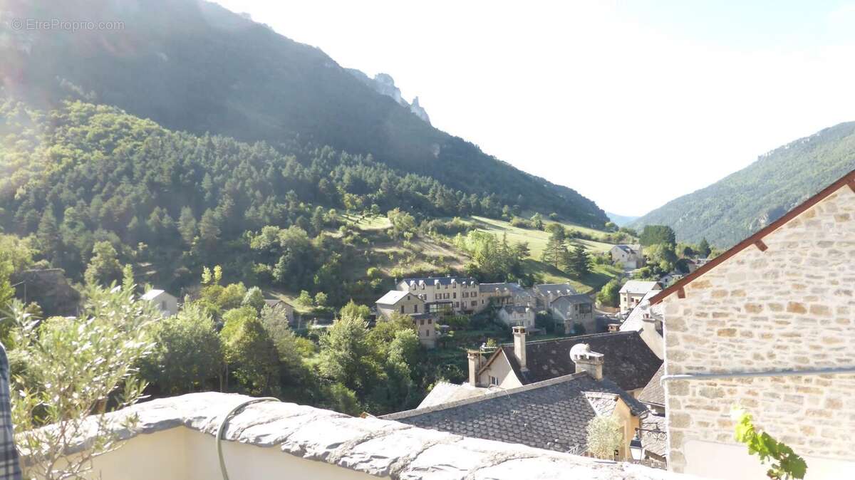 Appartement à LES VIGNES