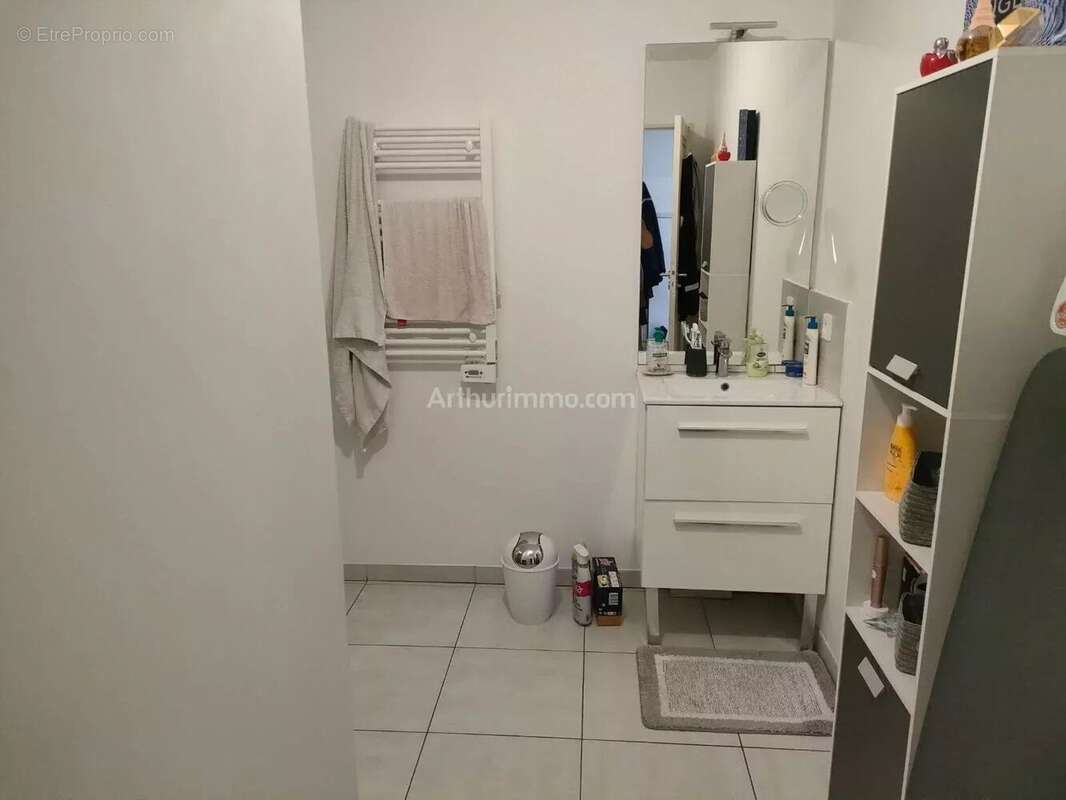 Appartement à VILLENEUVE-LOUBET