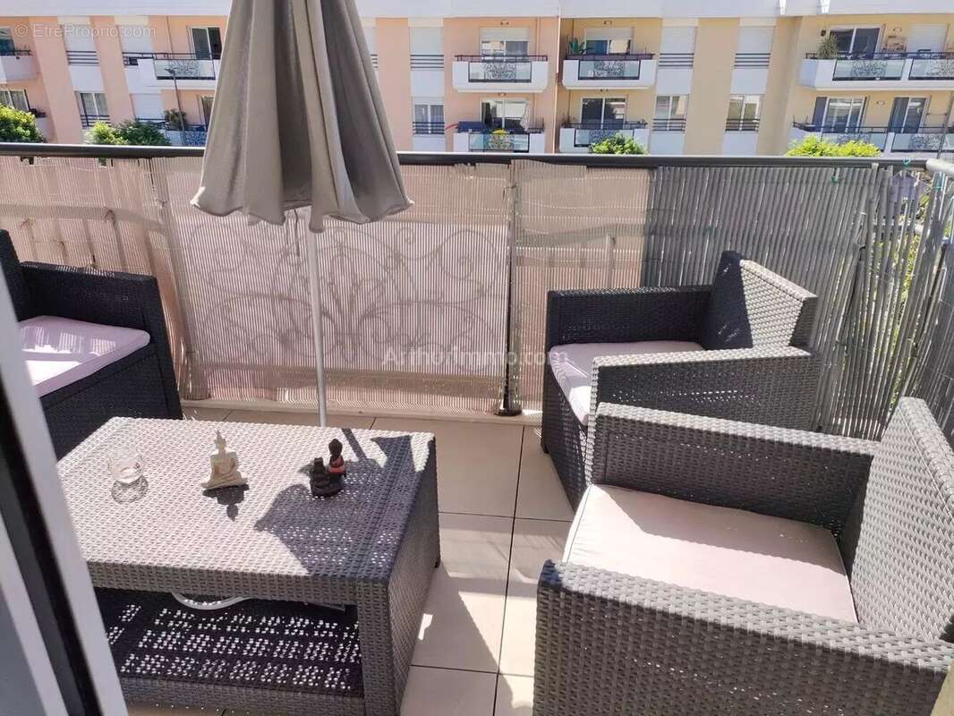 Appartement à VILLENEUVE-LOUBET