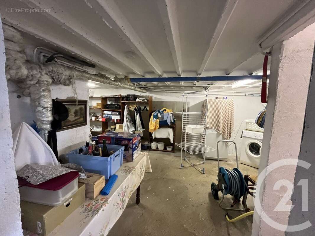 Maison à SAINT-MARCEL