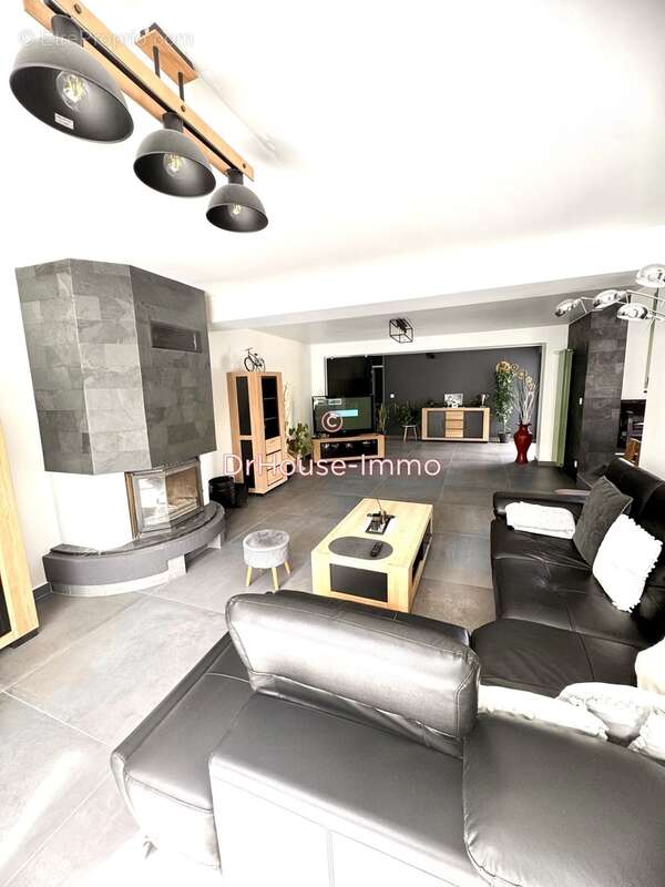 Maison à NANTEUIL-LES-MEAUX