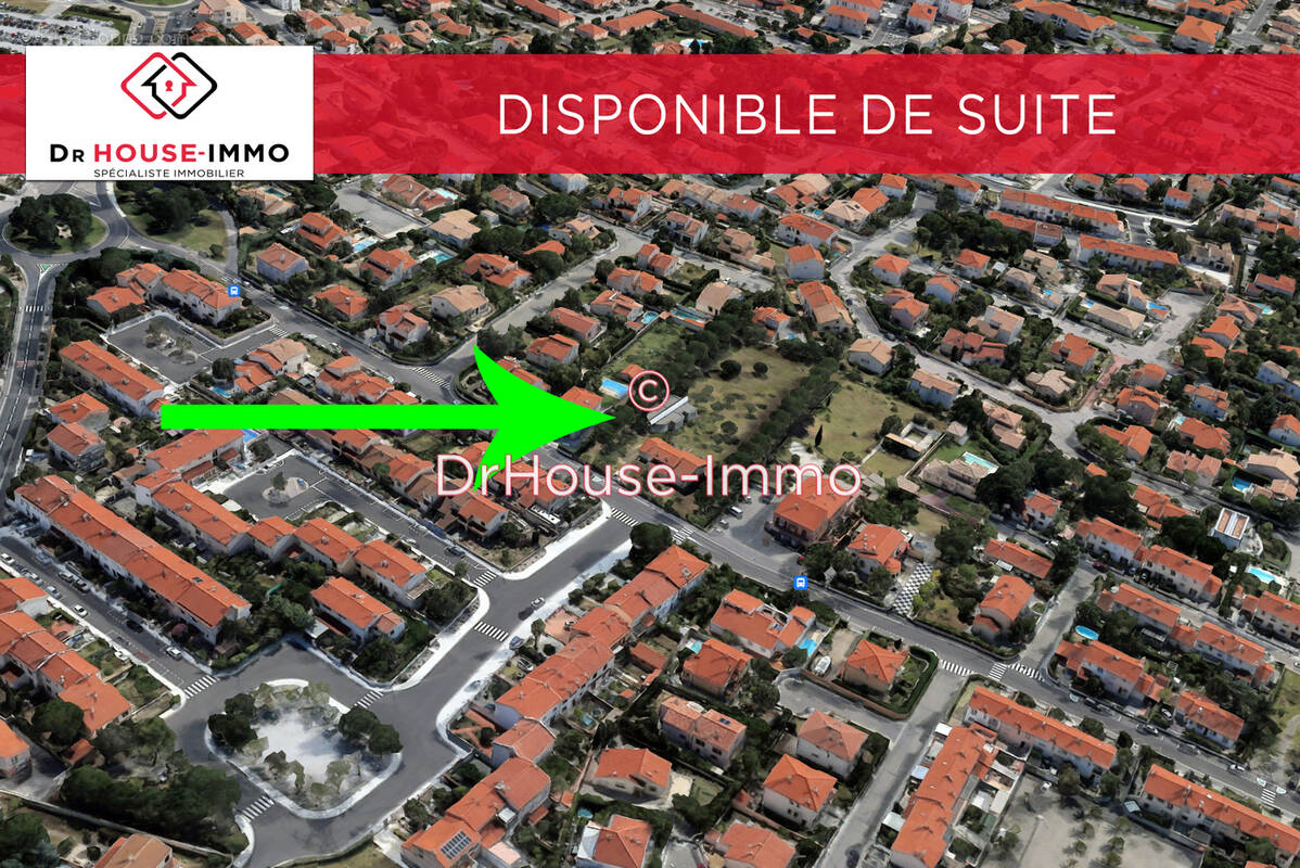 Terrain à SAINT-ESTEVE