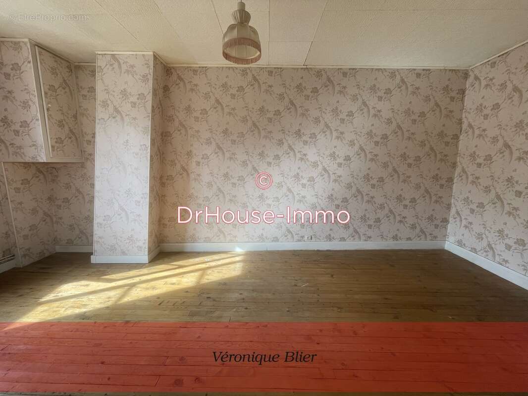 Maison à HARGEVILLE