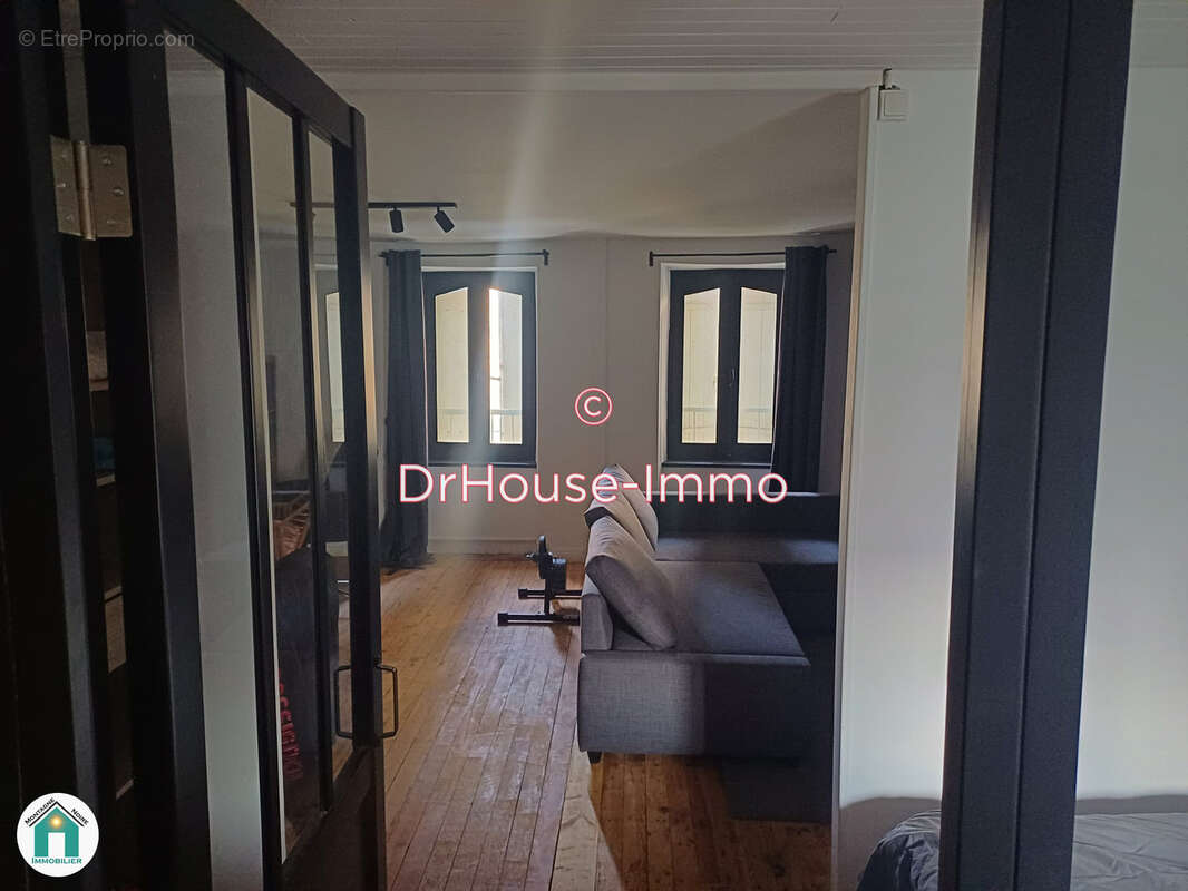 Maison à VILLARDONNEL