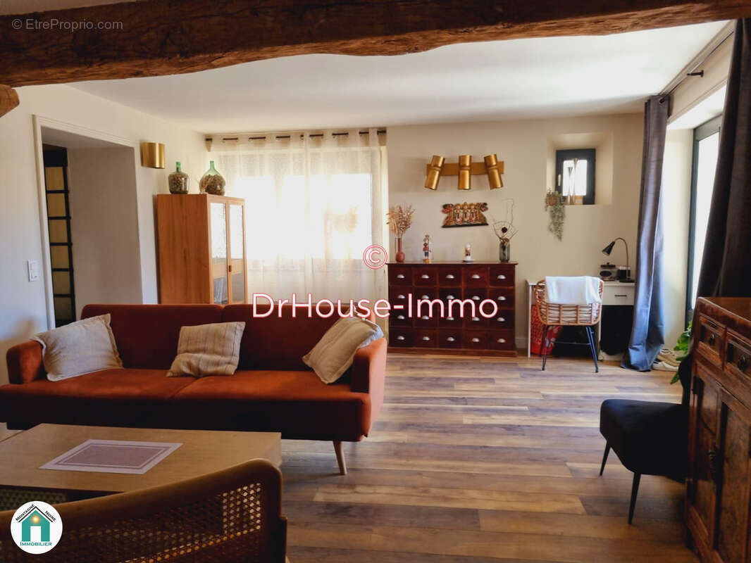 Maison à VILLARDONNEL