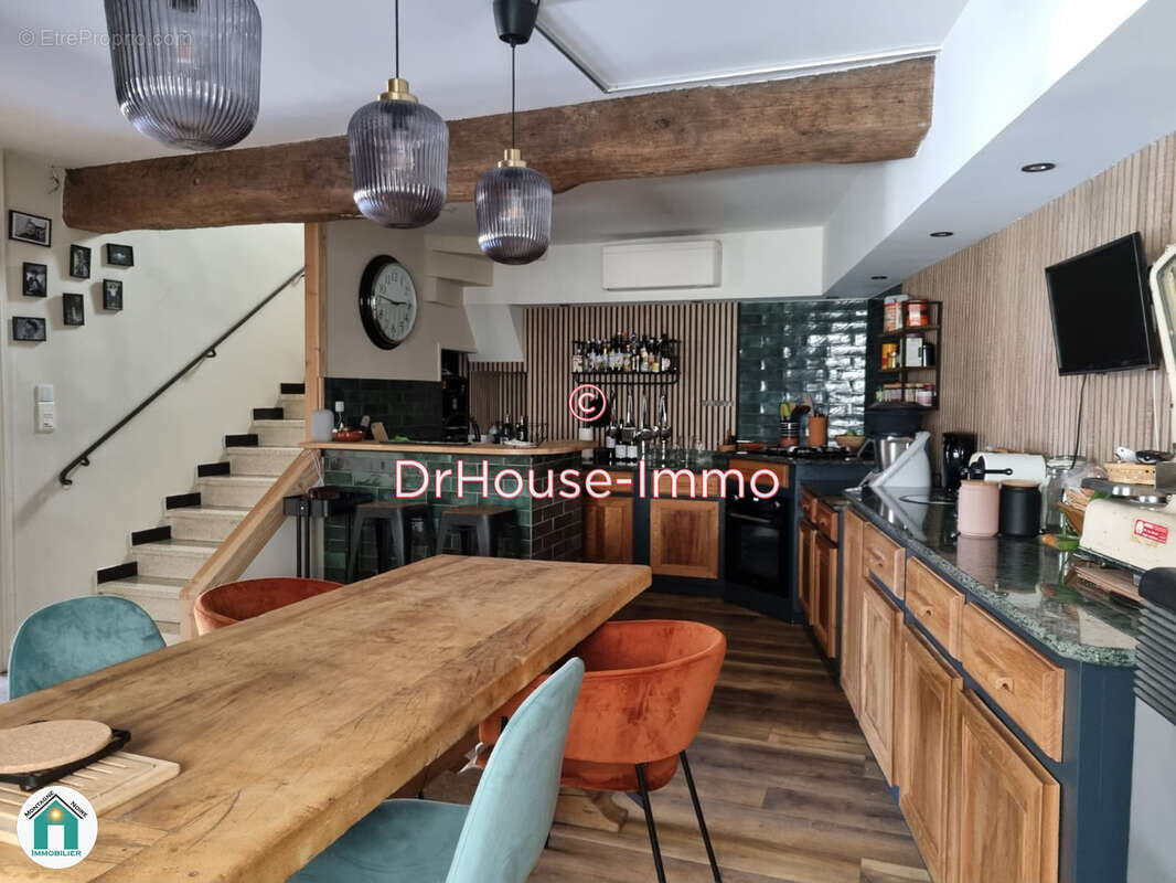 Maison à VILLARDONNEL