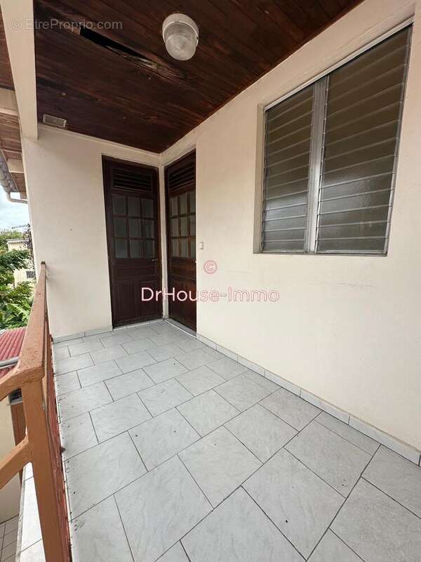 Maison à FORT-DE-FRANCE