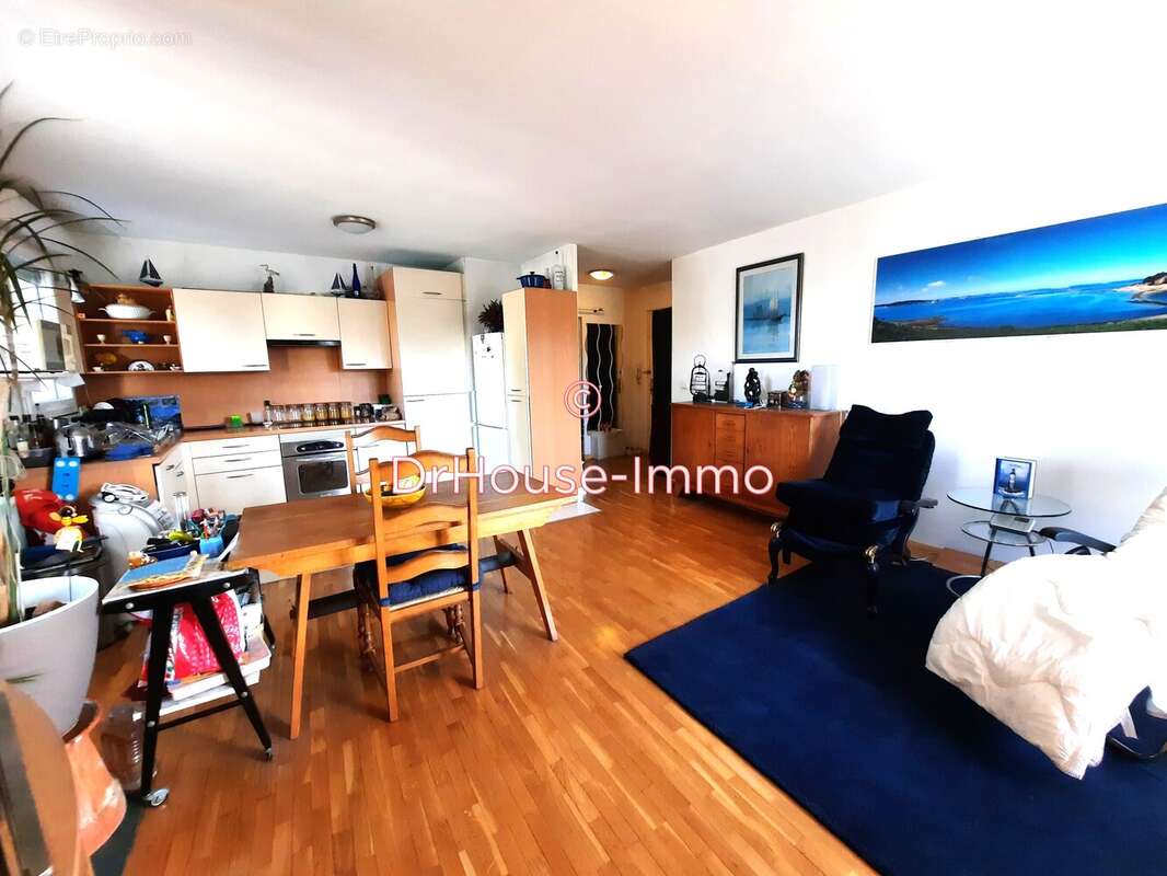 Appartement à LE BOURGET