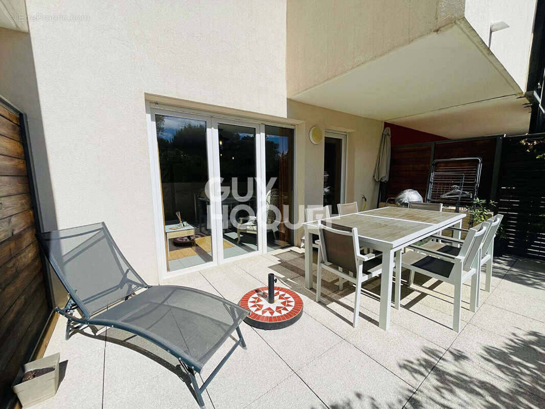 Appartement à JUVIGNAC