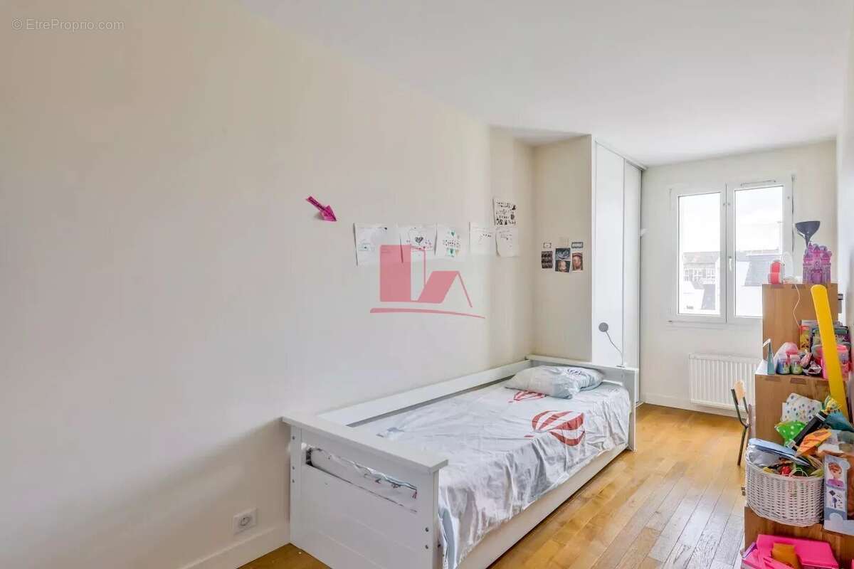 Appartement à MONTROUGE