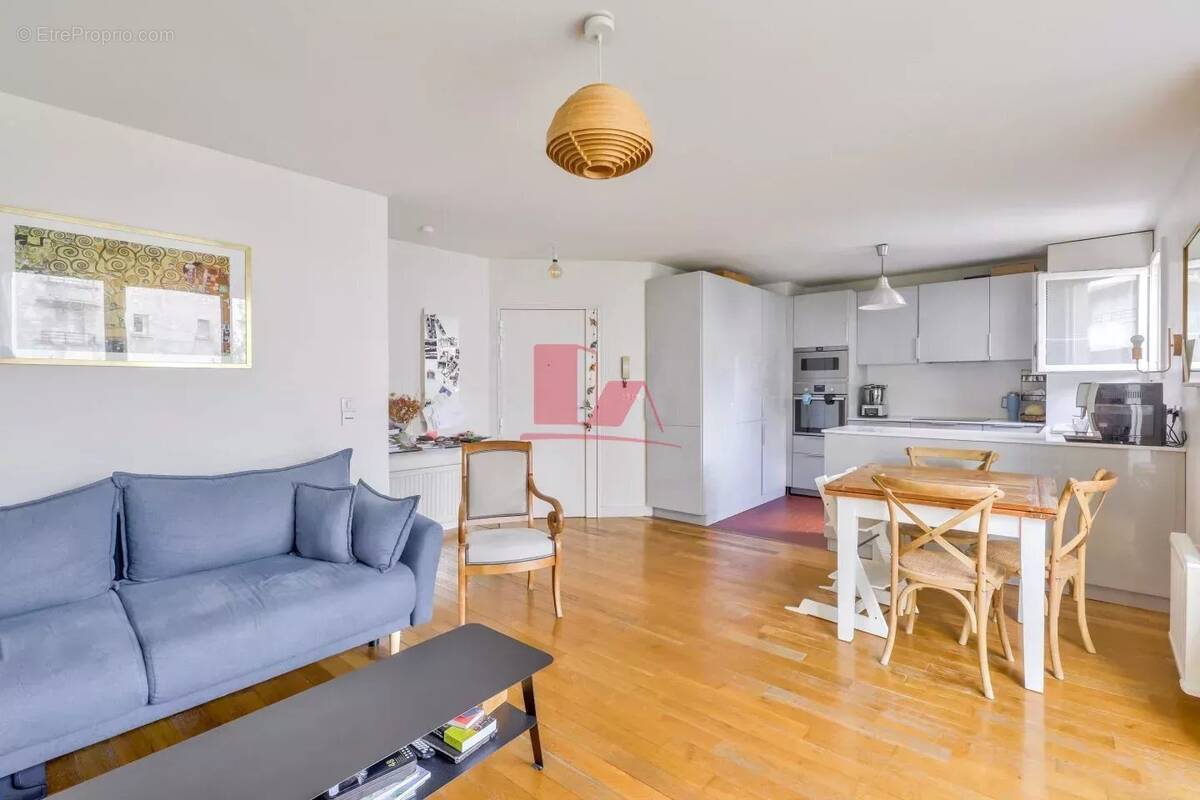 Appartement à MONTROUGE