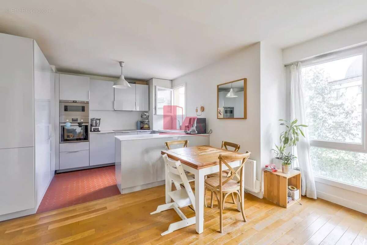 Appartement à MONTROUGE