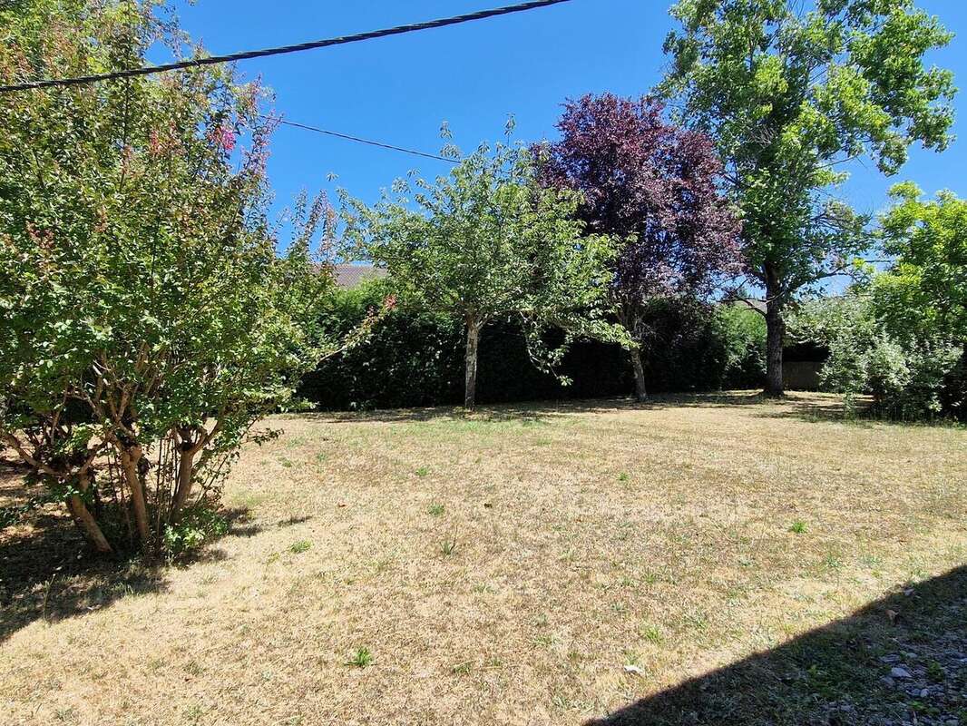 20250717142308 - Maison à LE BUGUE