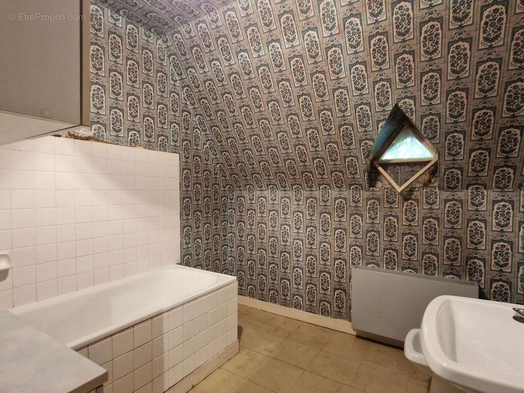 Etage SdeB - Maison à LE BUGUE