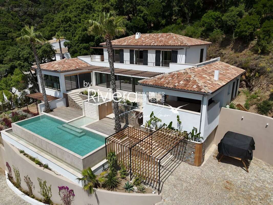 Maison à CAVALAIRE-SUR-MER