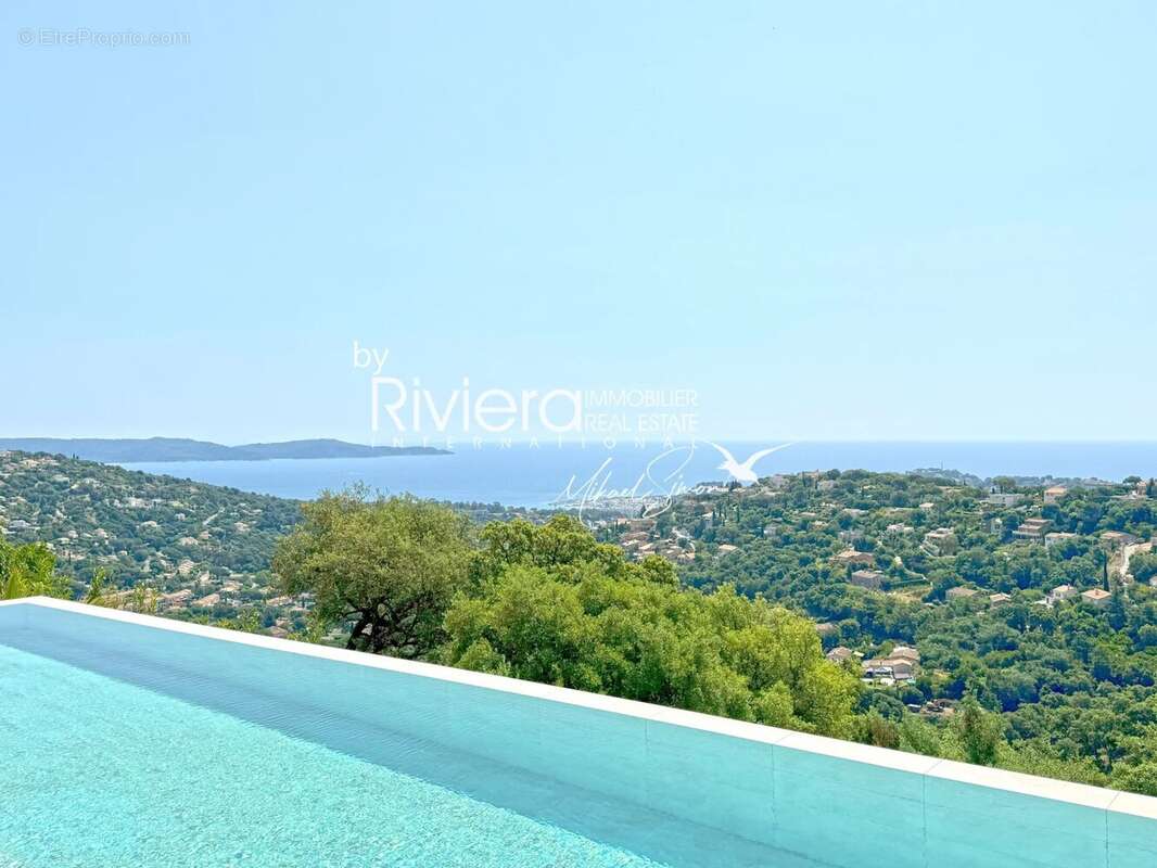 Maison à CAVALAIRE-SUR-MER