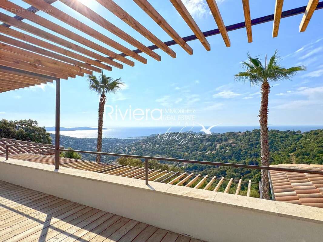 Maison à CAVALAIRE-SUR-MER