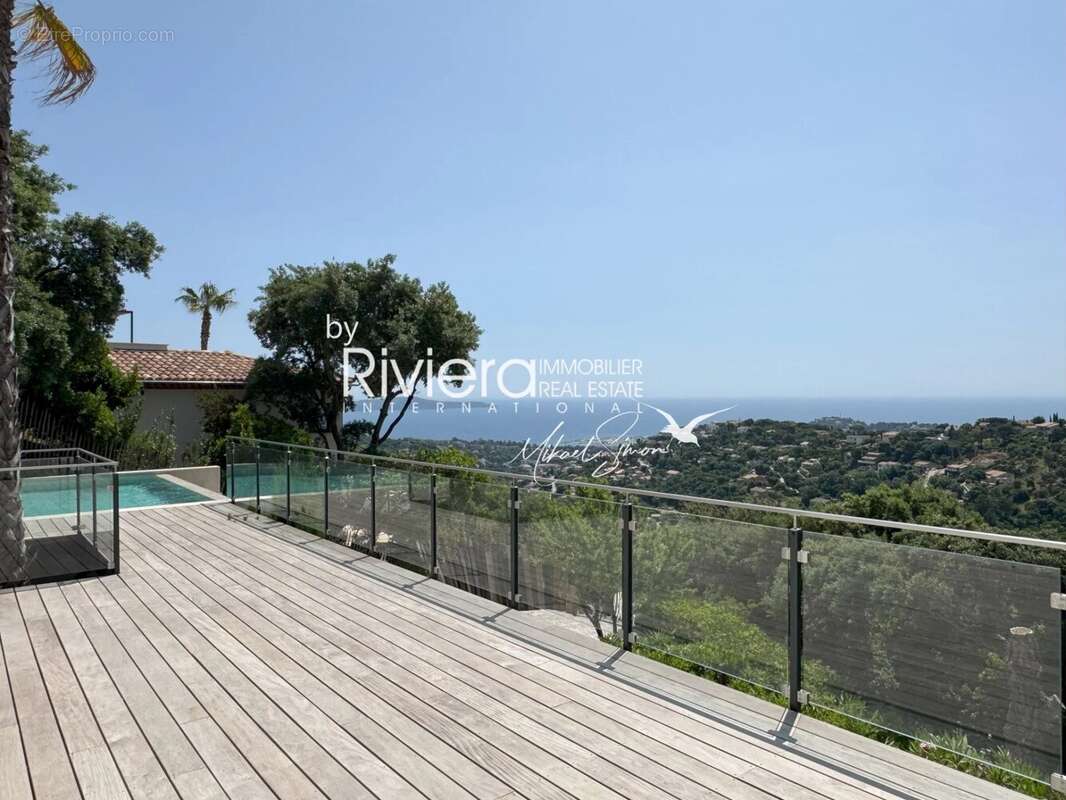 Maison à CAVALAIRE-SUR-MER