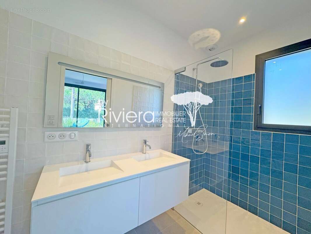 Maison à LA CROIX-VALMER