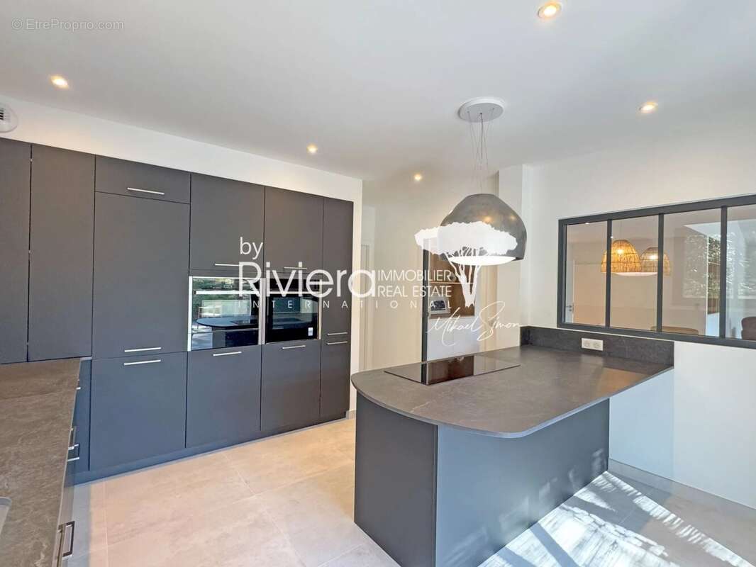 Maison à LA CROIX-VALMER