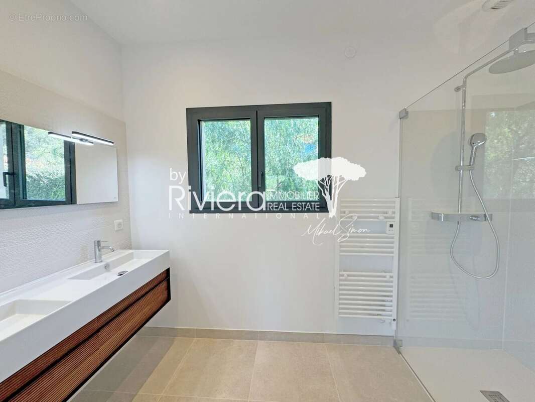 Maison à LA CROIX-VALMER