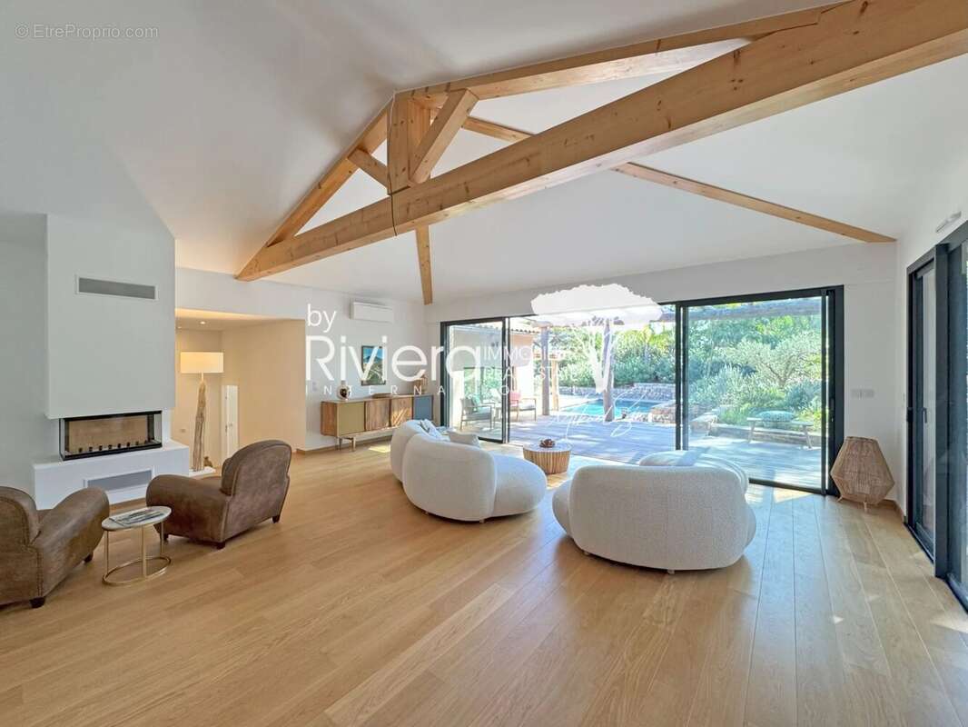 Maison à LA CROIX-VALMER