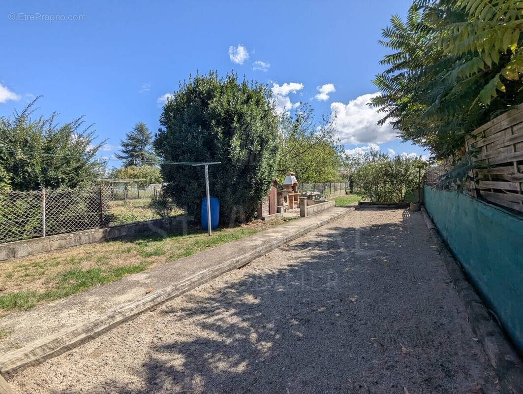 Maison à SAINT-HILAIRE-DE-LA-COTE