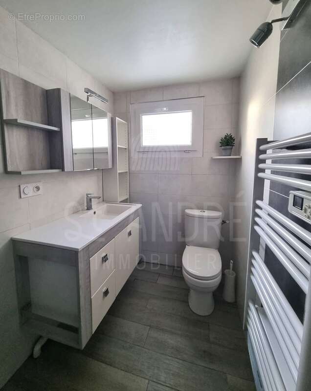 Maison à SAINT-HILAIRE-DE-LA-COTE